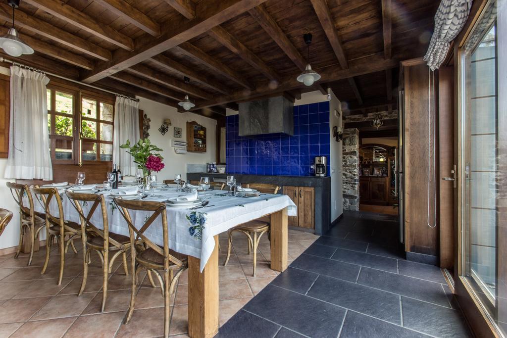 Gasthaus Casa Pineiro Monfero Exterior foto