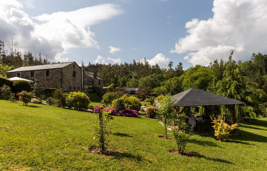 Gasthaus Casa Pineiro Monfero Exterior foto