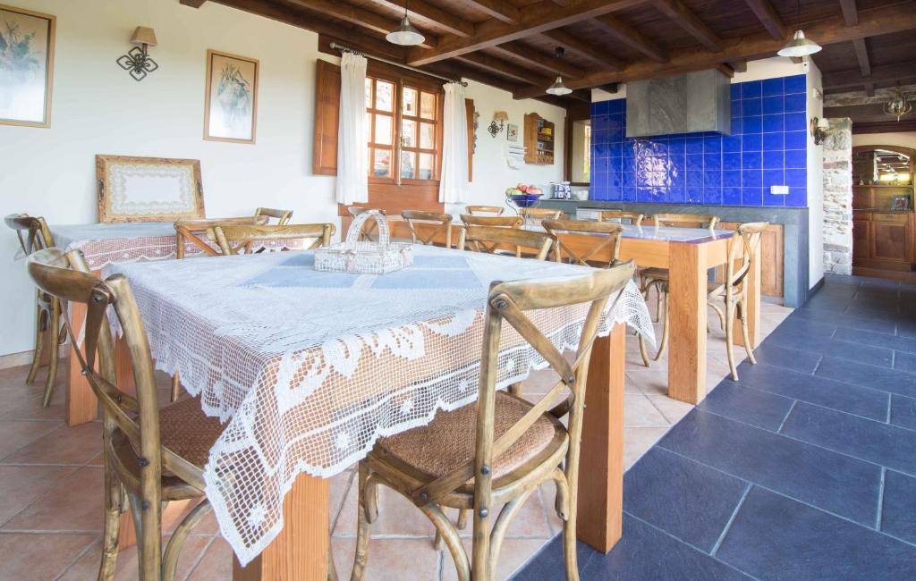Gasthaus Casa Pineiro Monfero Exterior foto