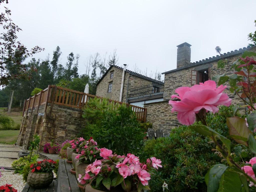 Gasthaus Casa Pineiro Monfero Exterior foto