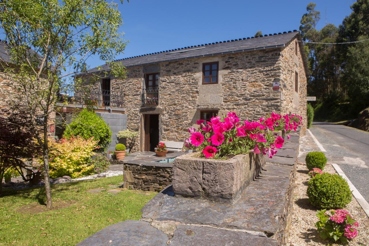Gasthaus Casa Pineiro Monfero Exterior foto