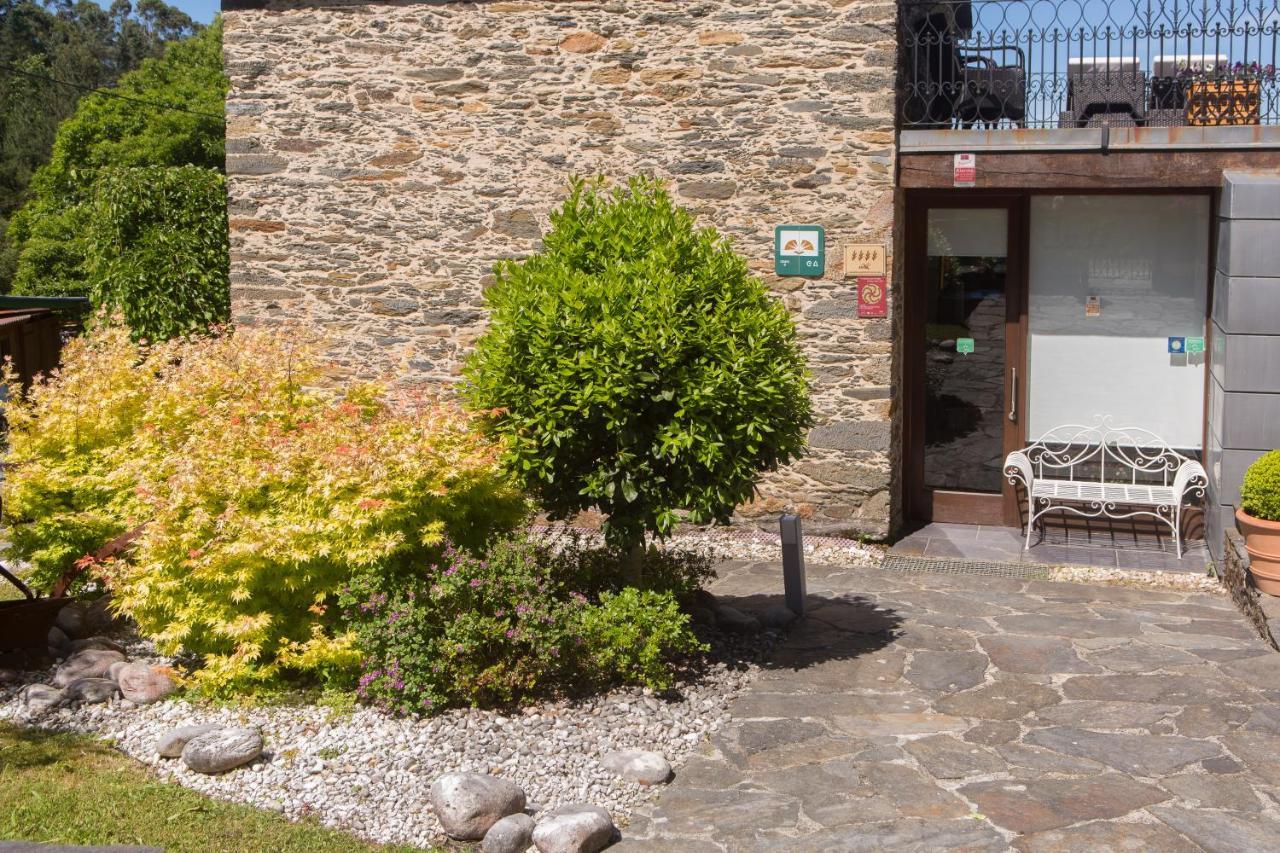Gasthaus Casa Pineiro Monfero Exterior foto