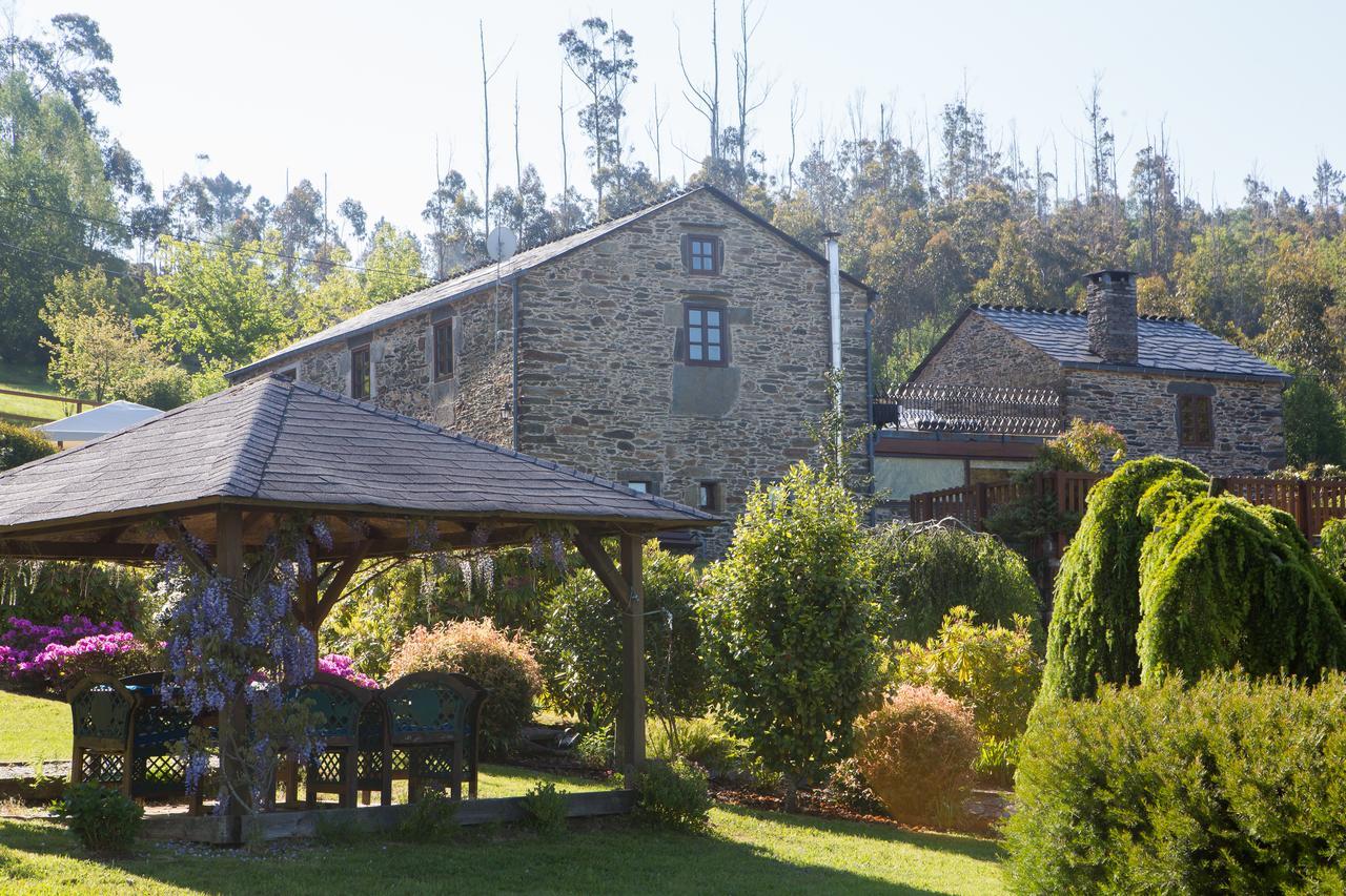 Gasthaus Casa Pineiro Monfero Exterior foto